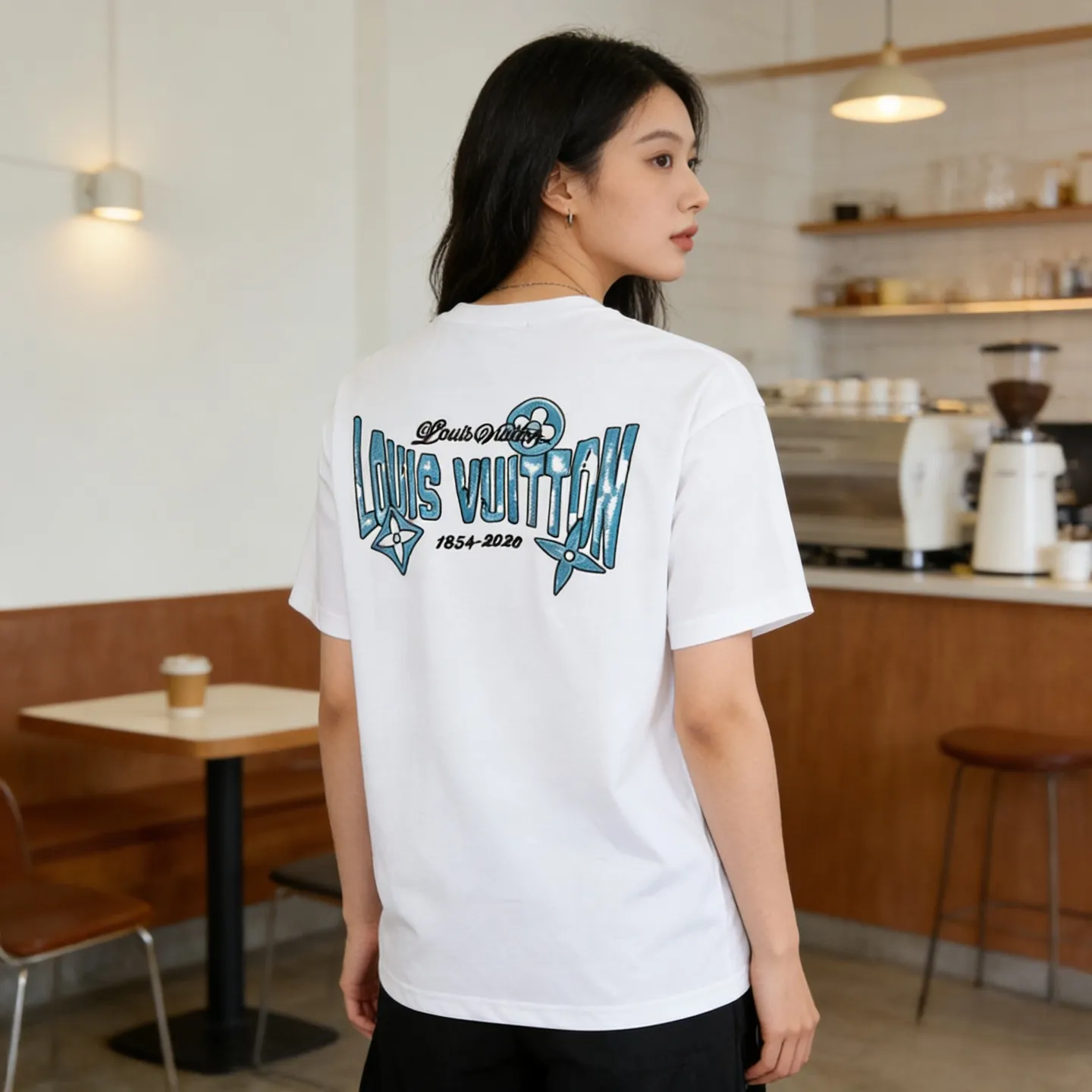Louis Vuitton/Louis Vuitton 26ss short sleeves with front and rear letter logo embroidery
